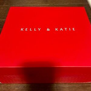 Kelly & Katie elegant cream heels